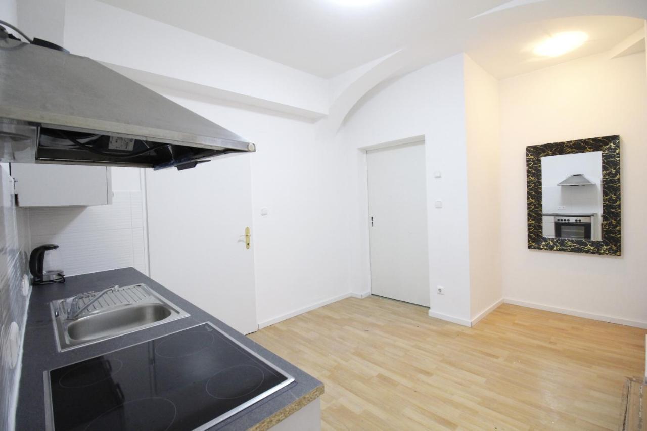 Comfort Triple Room Th Vienna Esterno foto